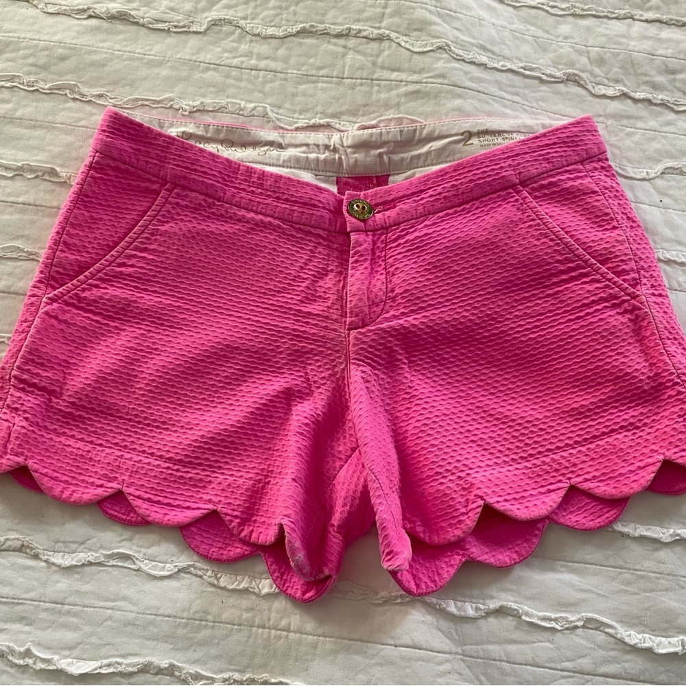 Pink Scalloped Women's Shorts lilly Pulitzer